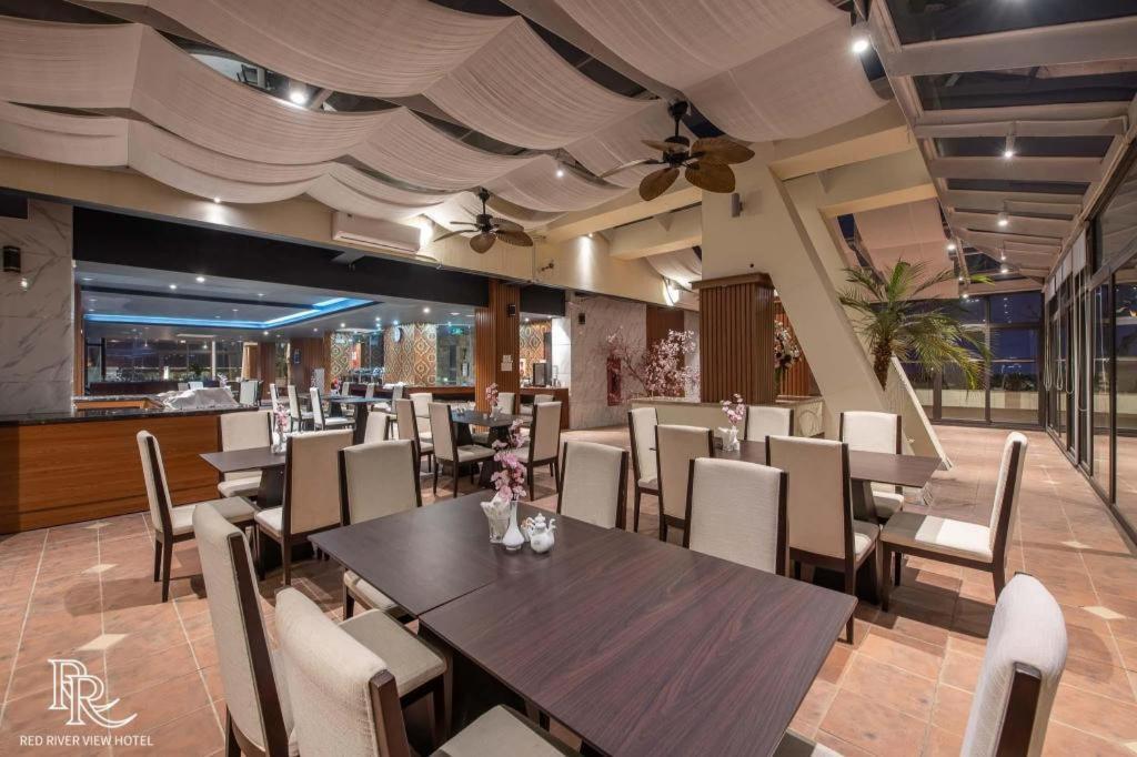 Red River View Hotel Lao Cai Exterior photo